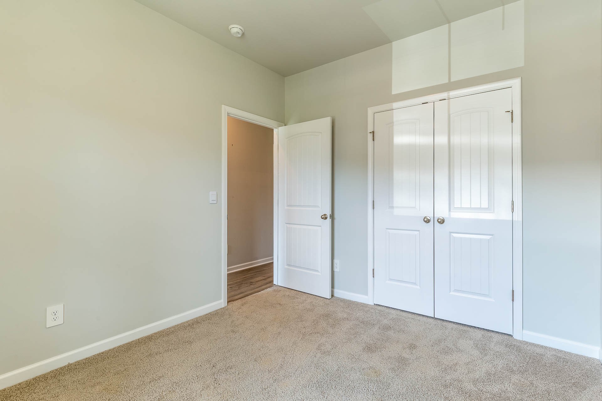 626 Longtail Ln