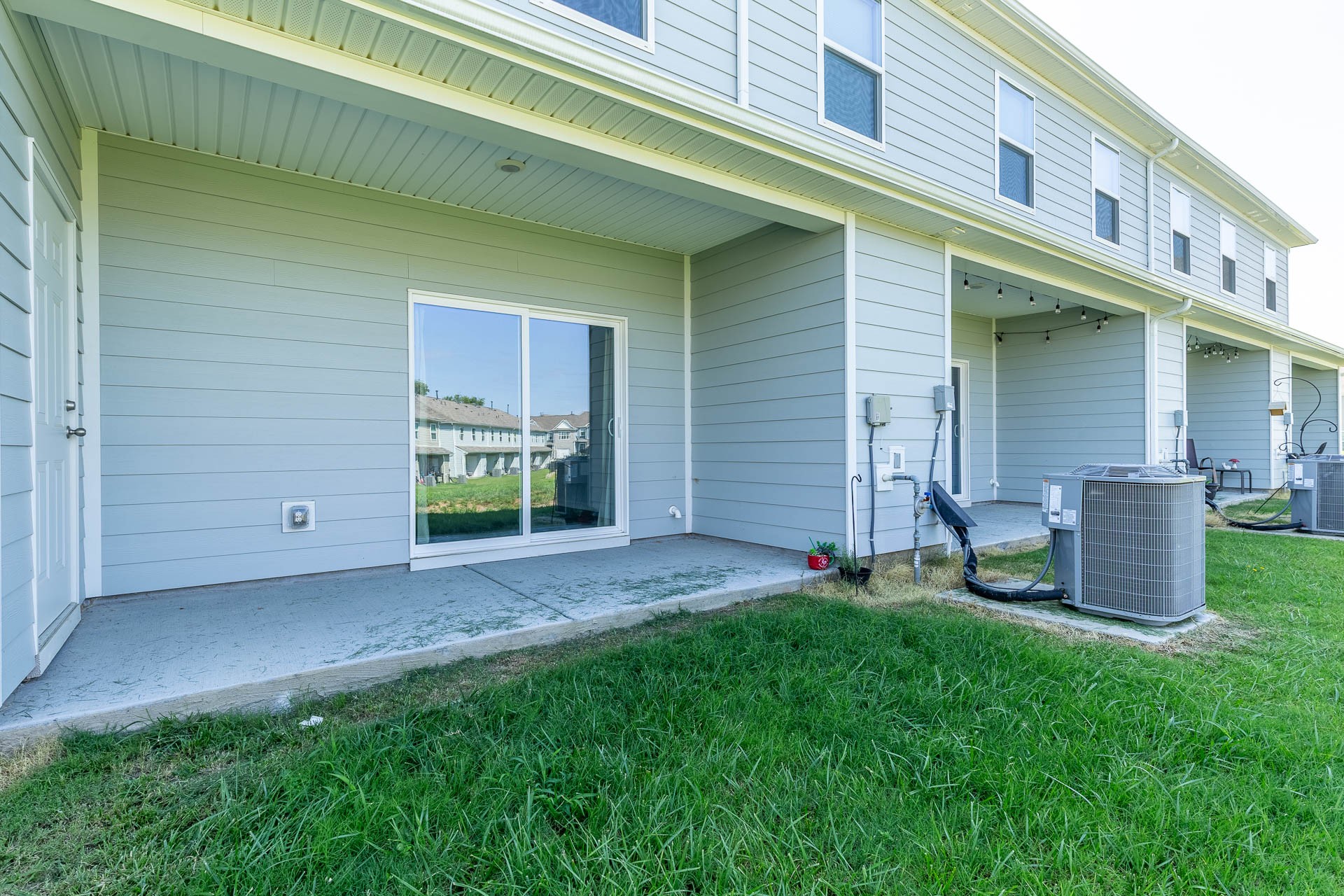 626 Longtail Ln