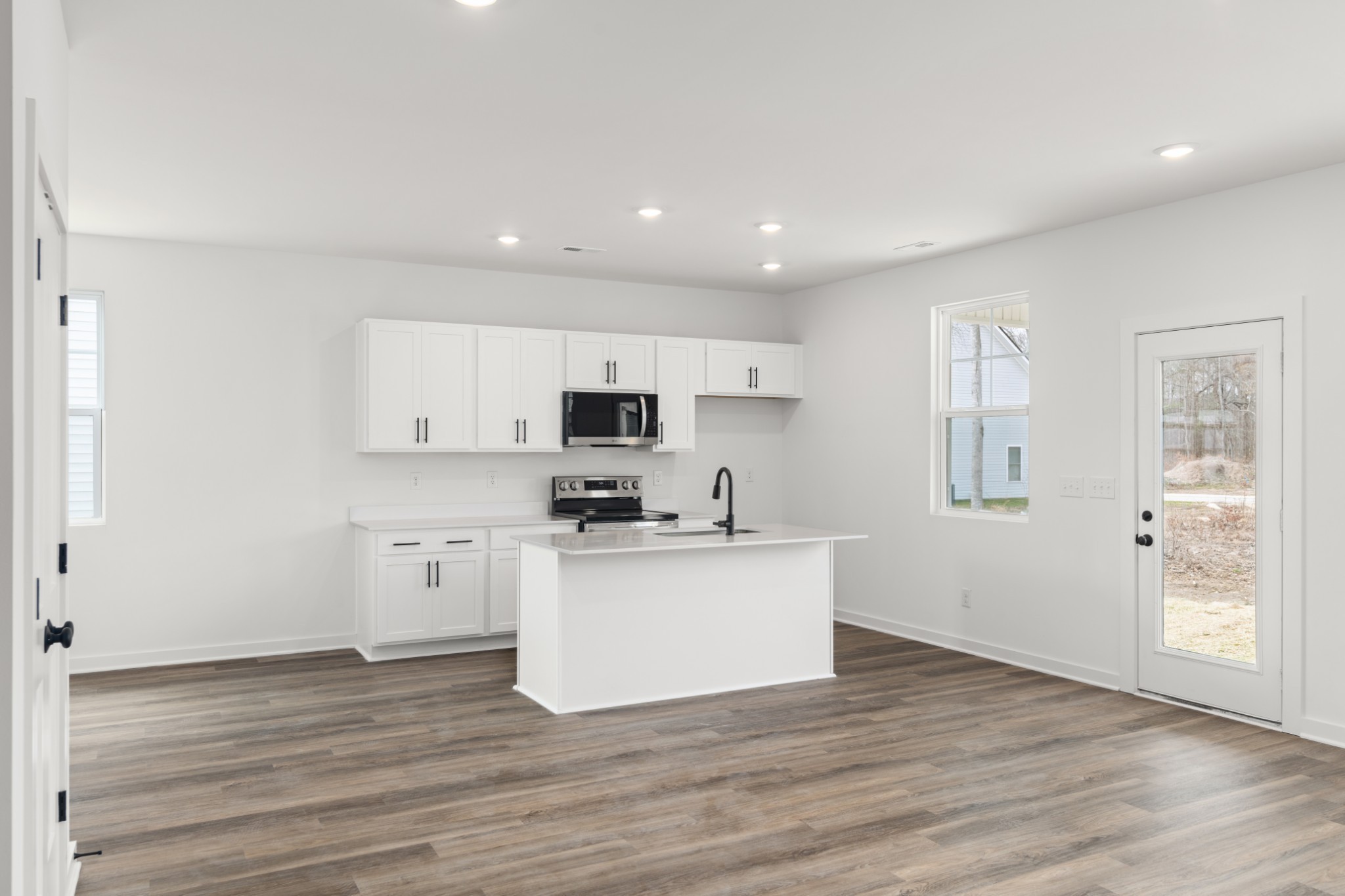 1620 Daly Dr