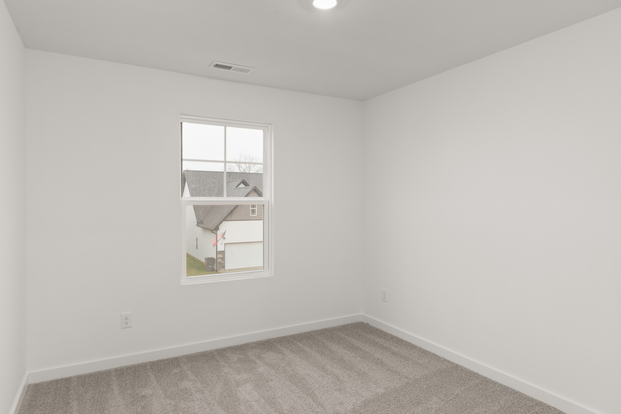 1622 Daly Dr