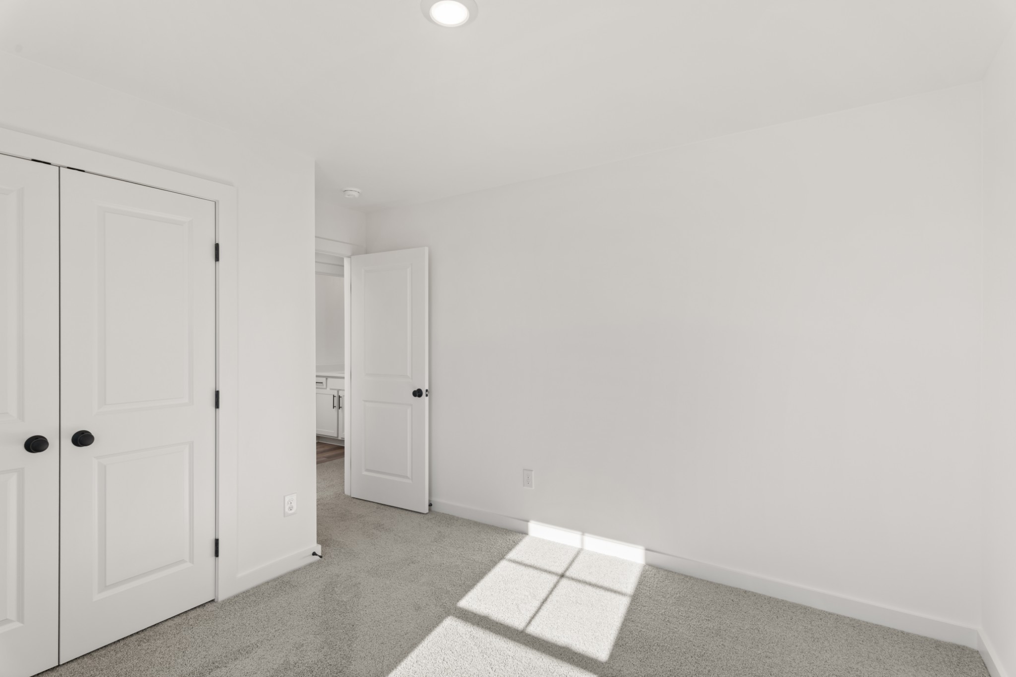 1622 Daly Dr