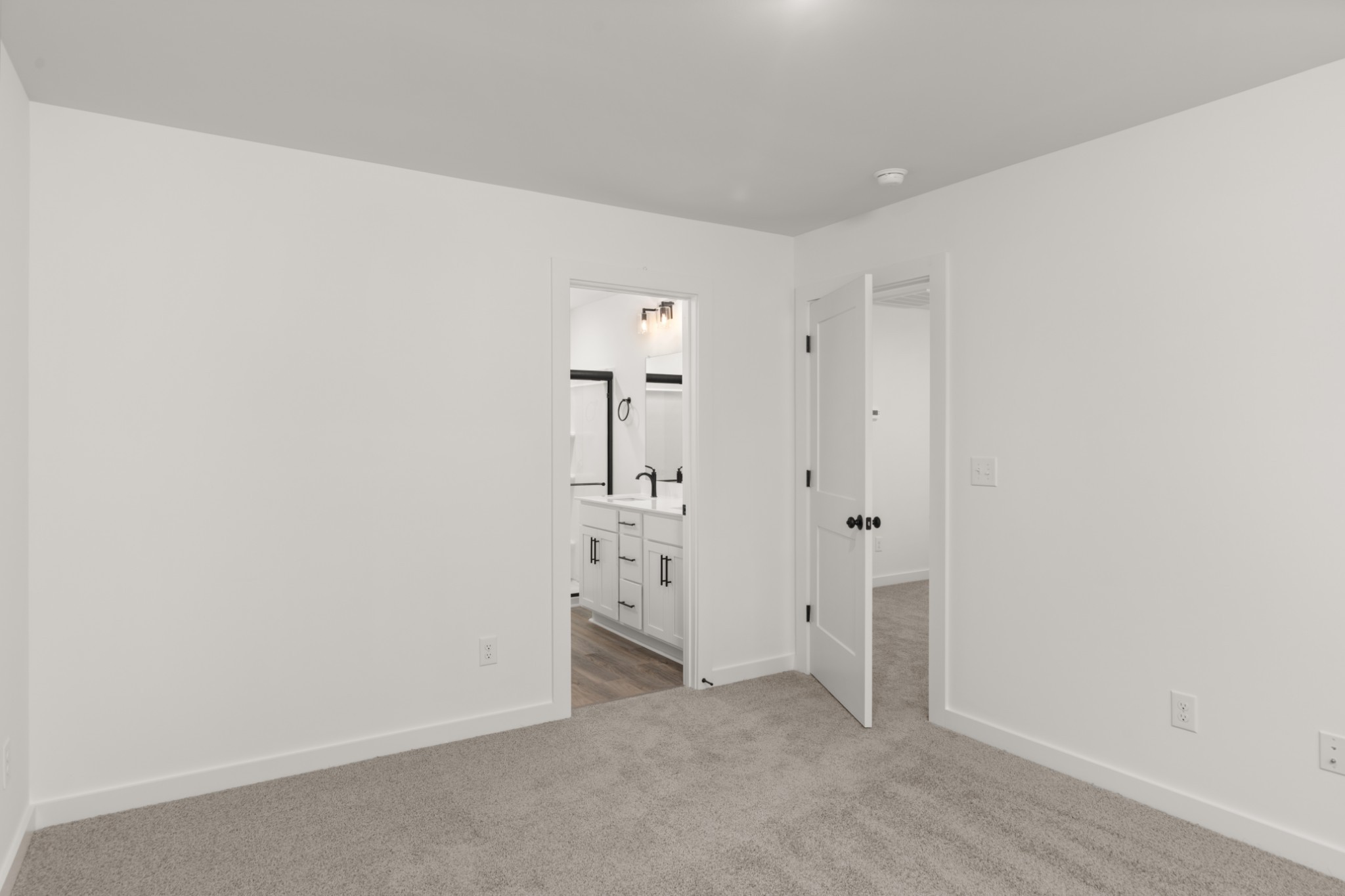 1622 Daly Dr