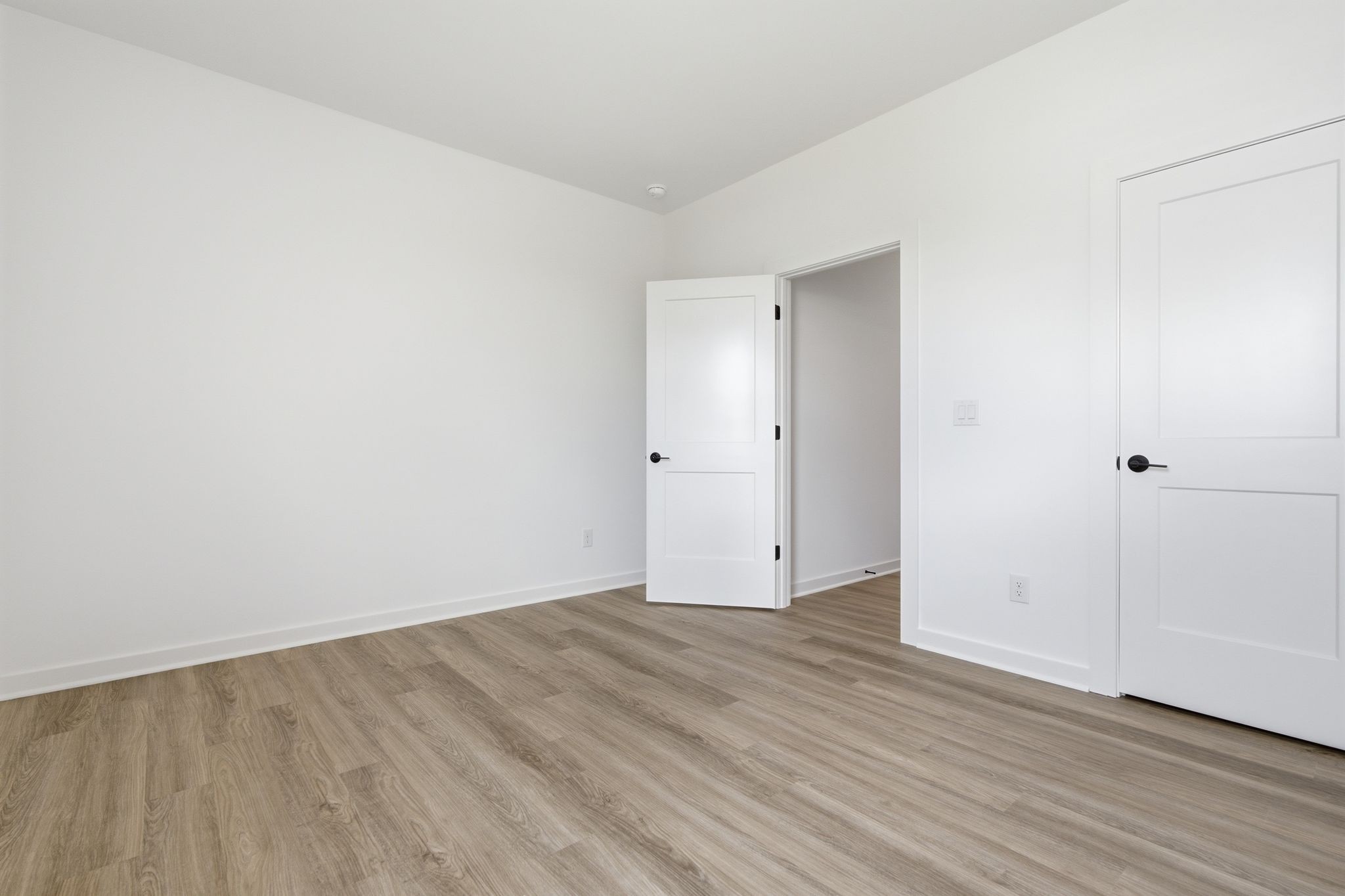 2411 Couples Dr Unit: 311