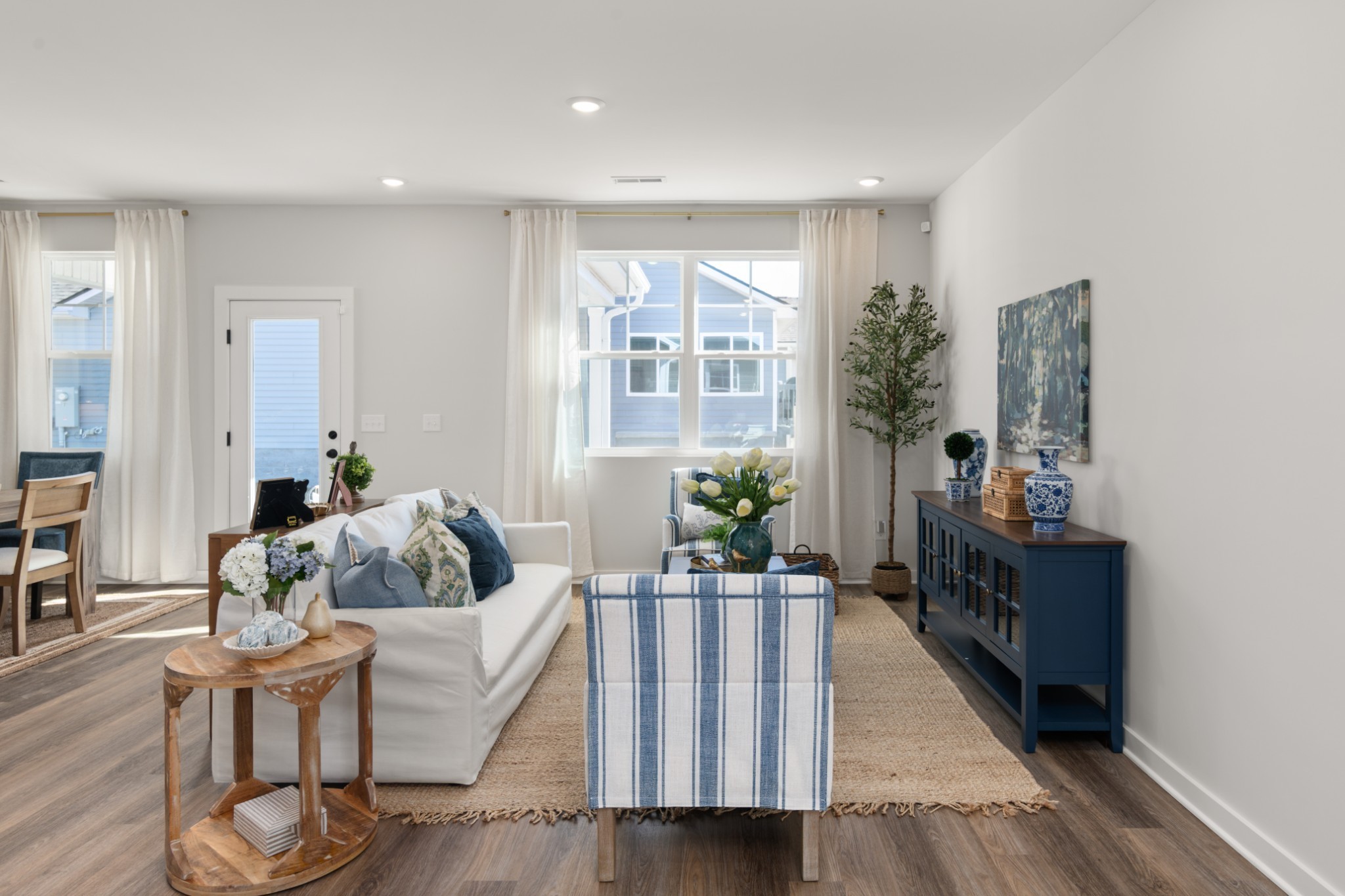 2411 Couples Dr Unit: 311