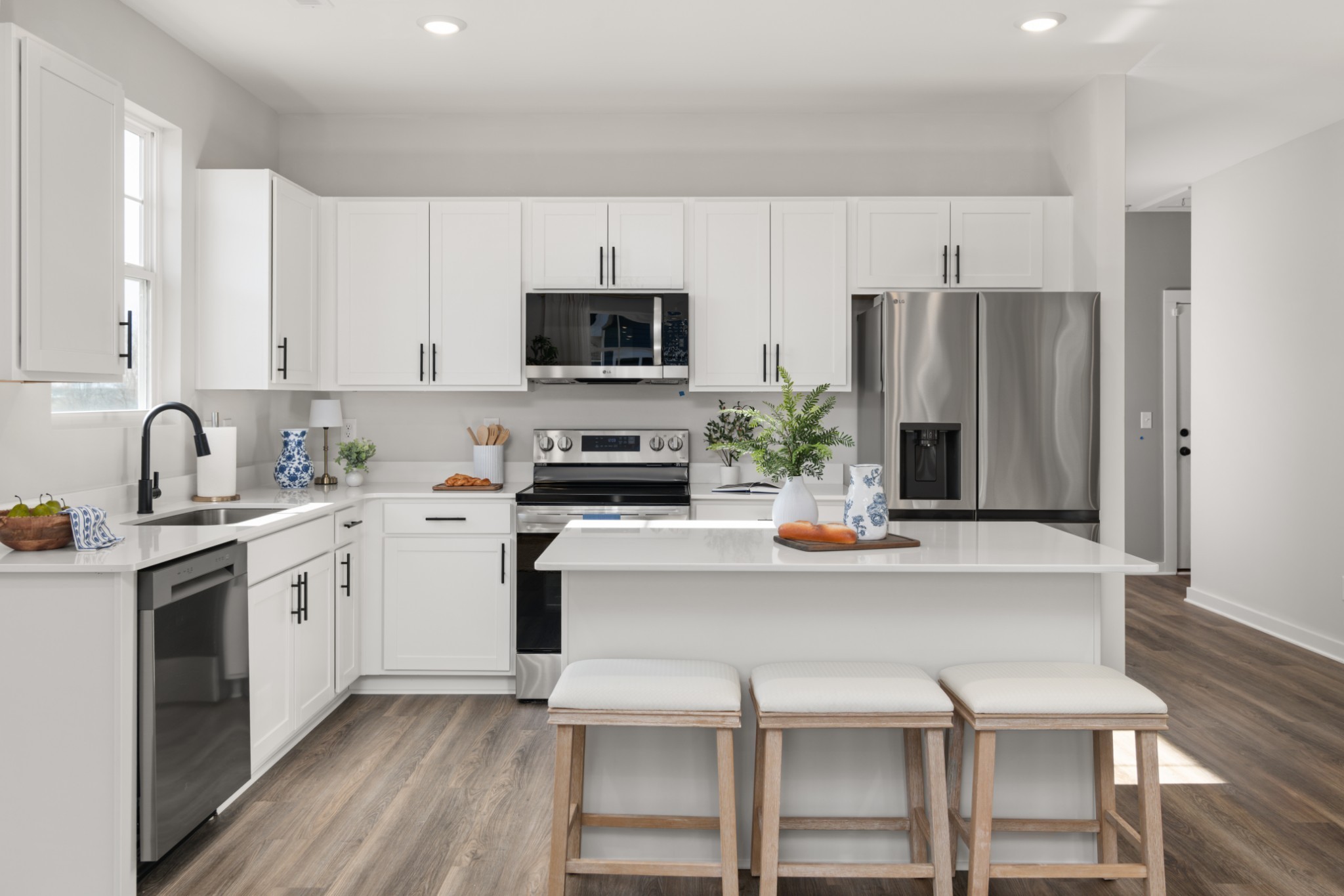 2411 Couples Dr Unit: 311
