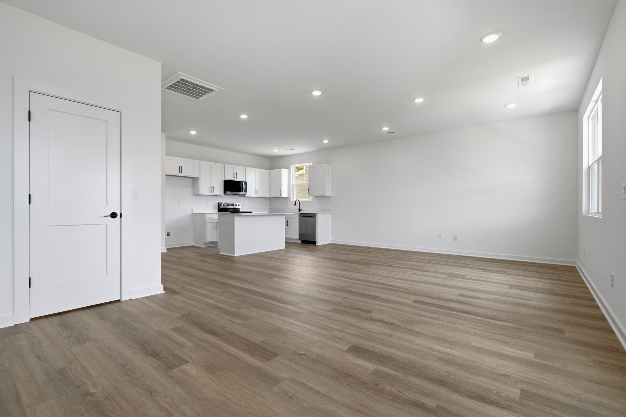 2411 Couples Dr Unit: 311