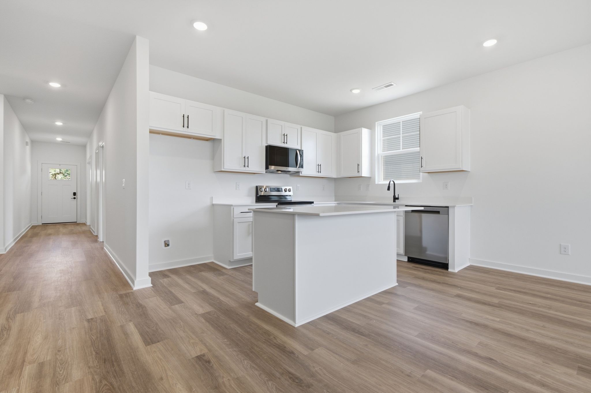 2411 Couples Dr Unit: 311