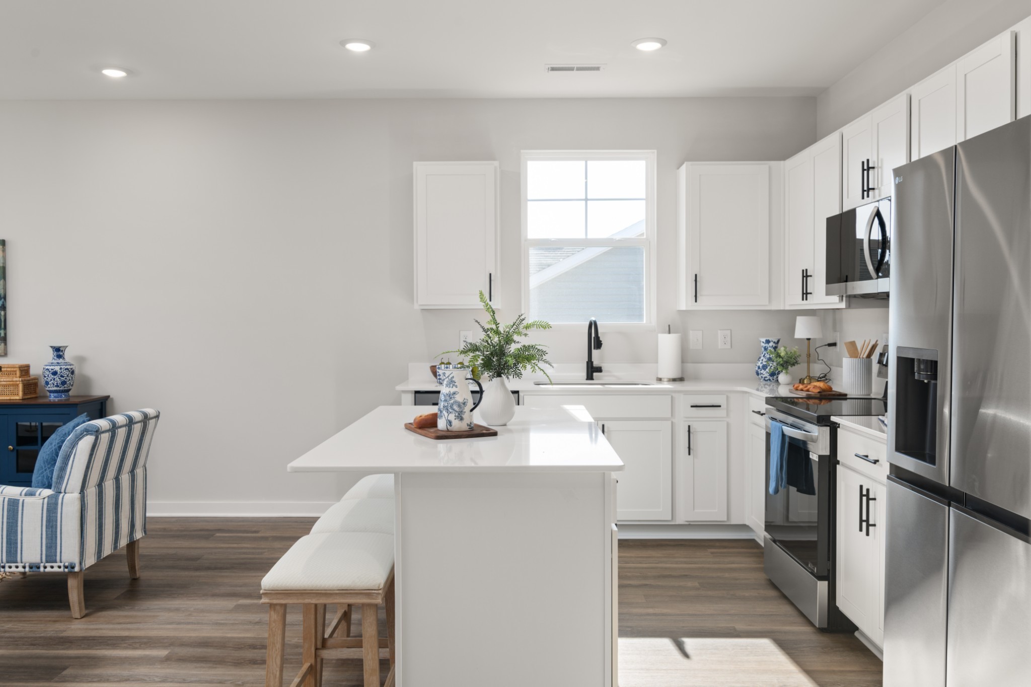 2411 Couples Dr Unit: 311
