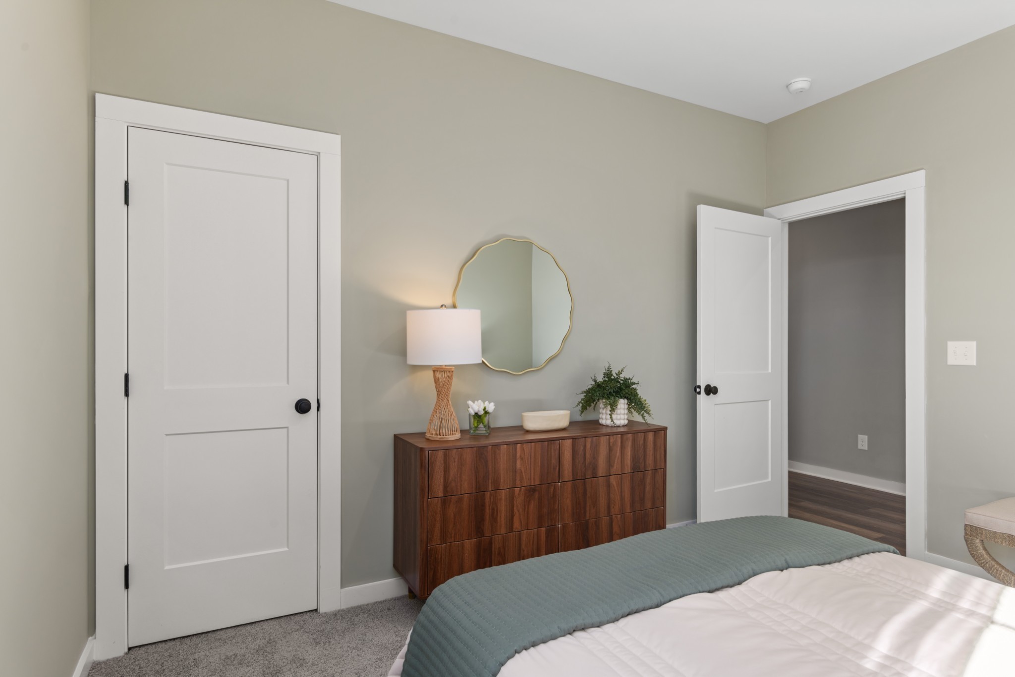 2411 Couples Dr Unit: 311
