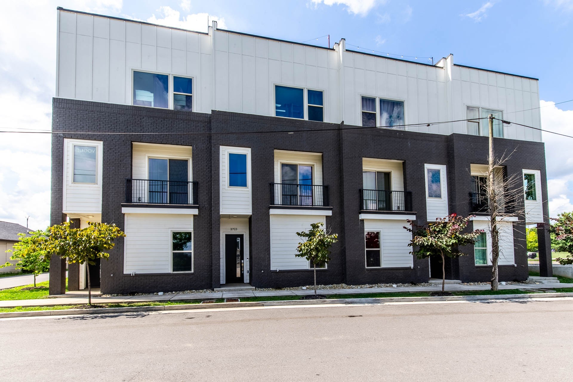 2723 Alameda St