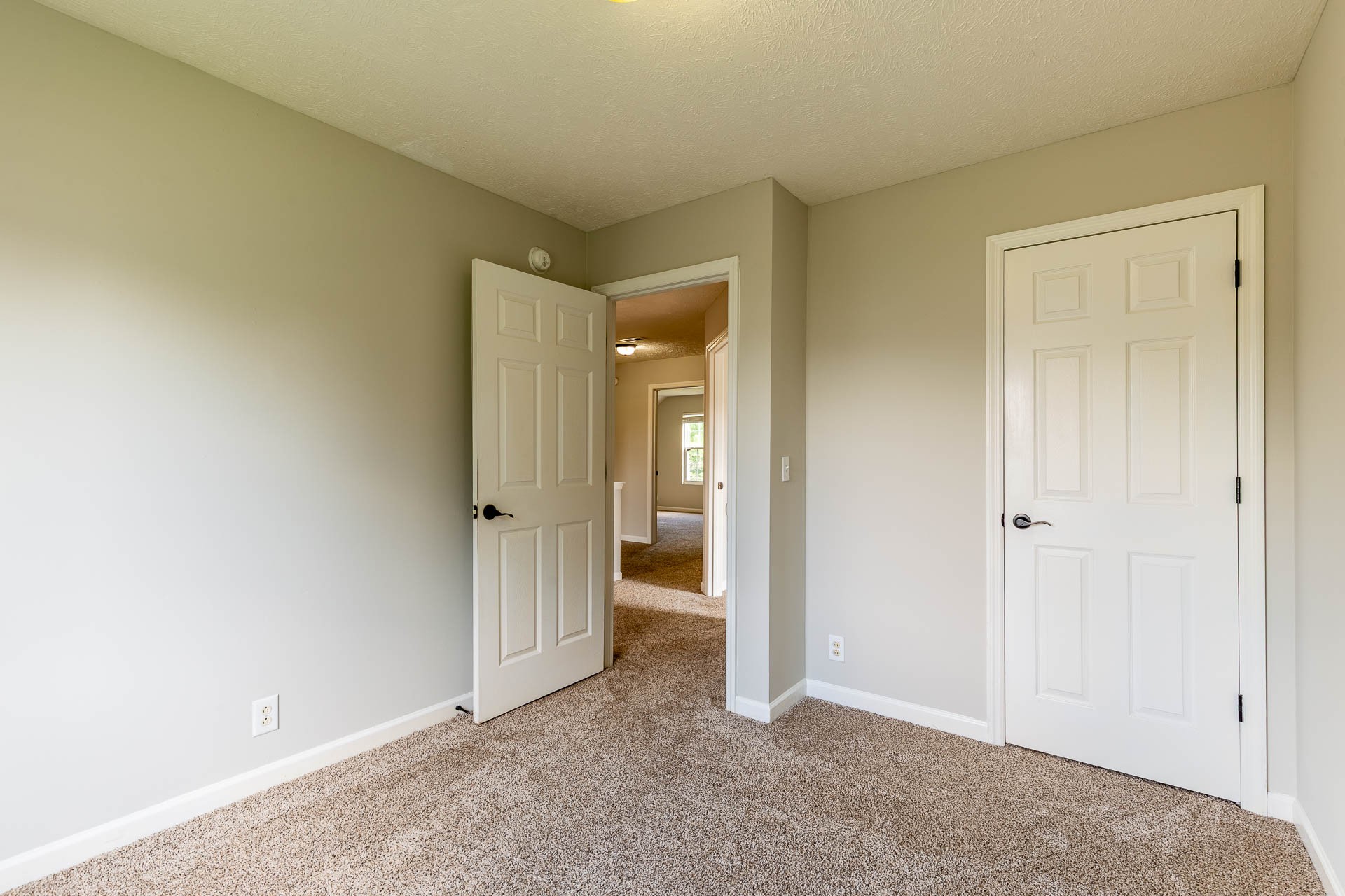 5078 Cornelius Dr