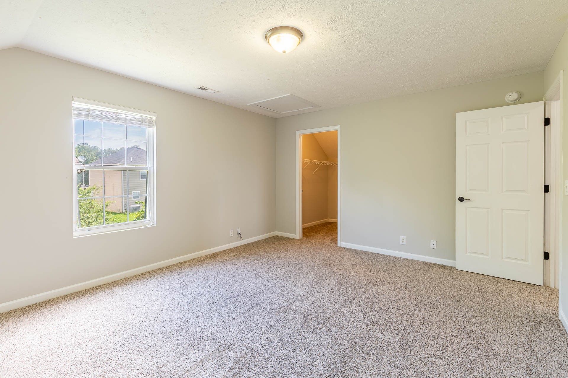 5078 Cornelius Dr