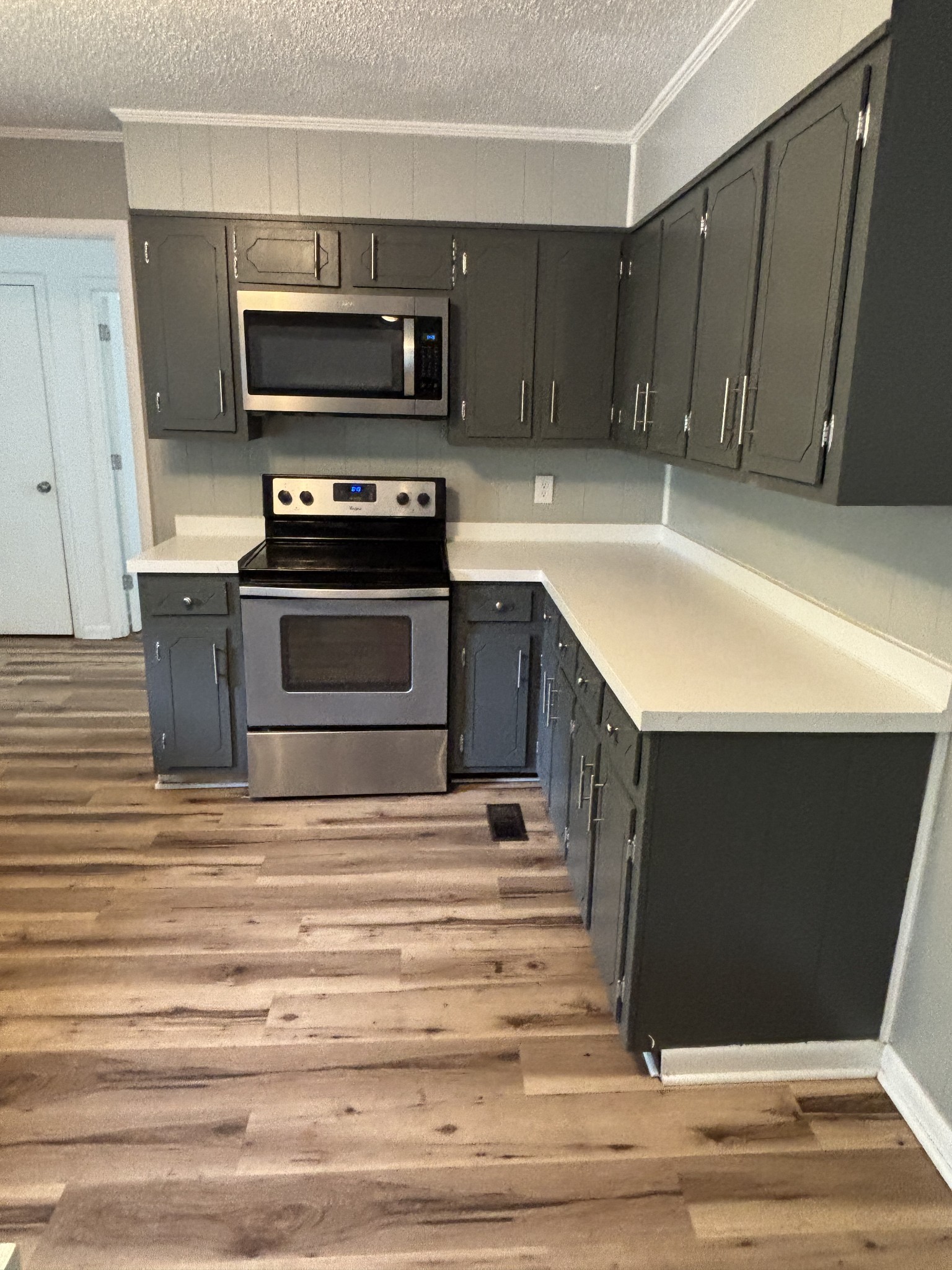143 Roy Webb Rd