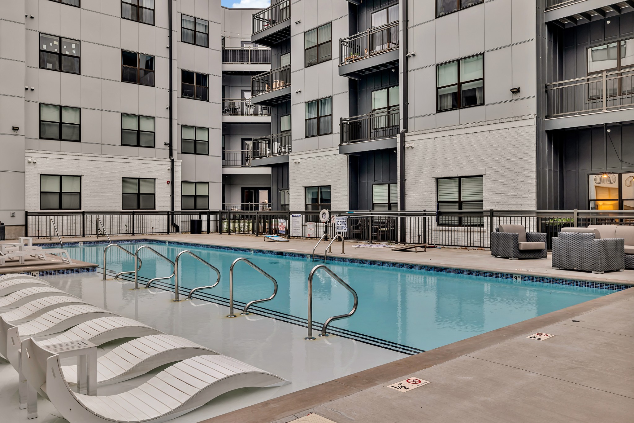 1677 54th Ave, N Unit: 338