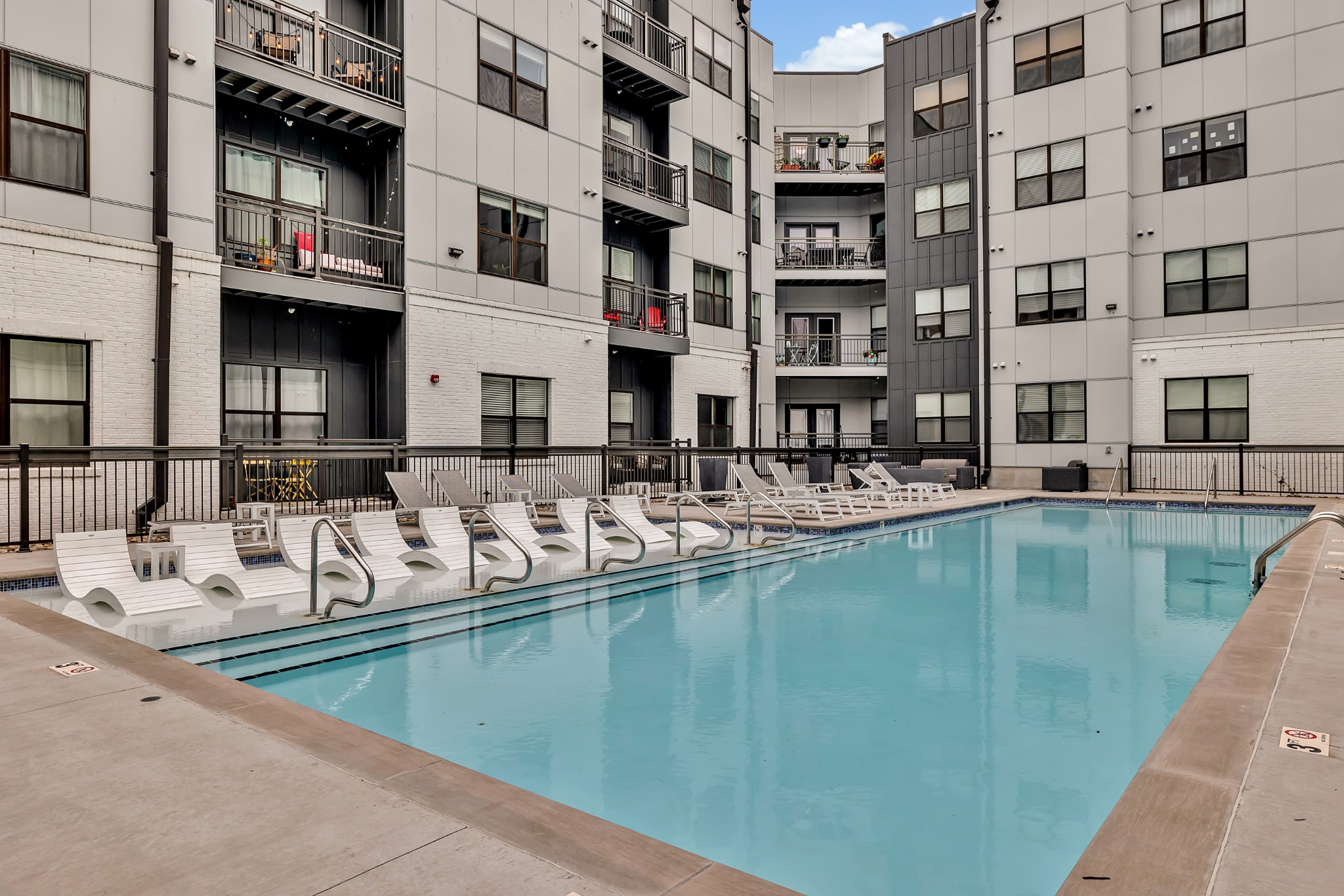 1677 54th Ave, N Unit: 338