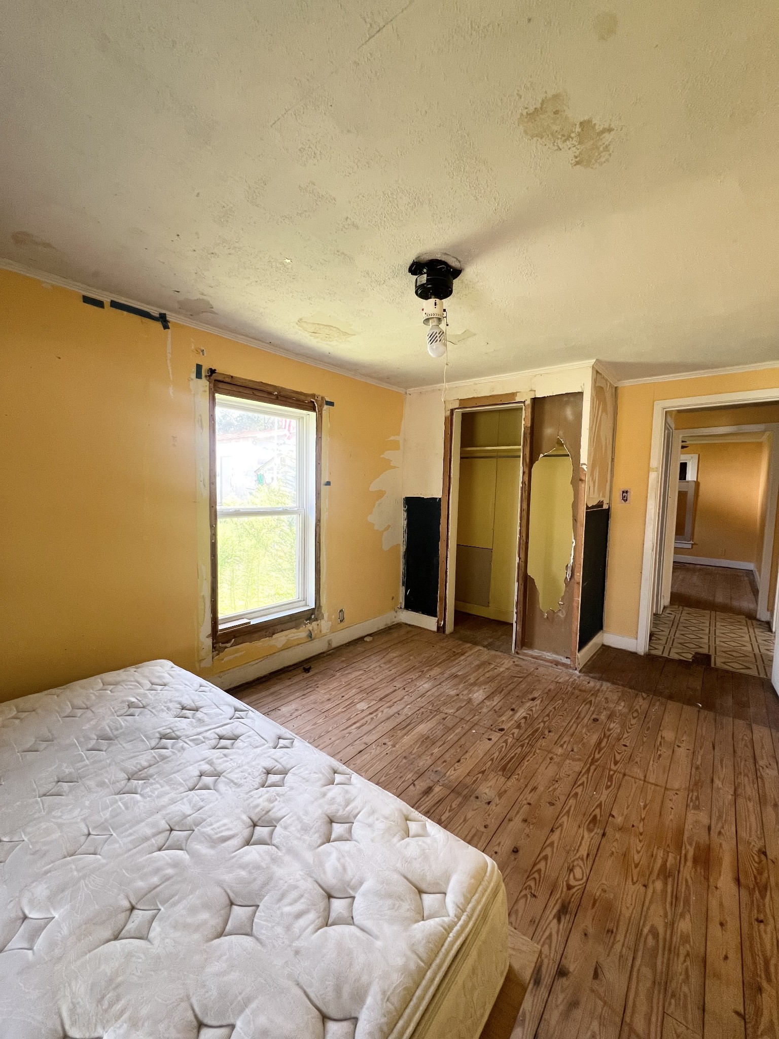 410 Elm St