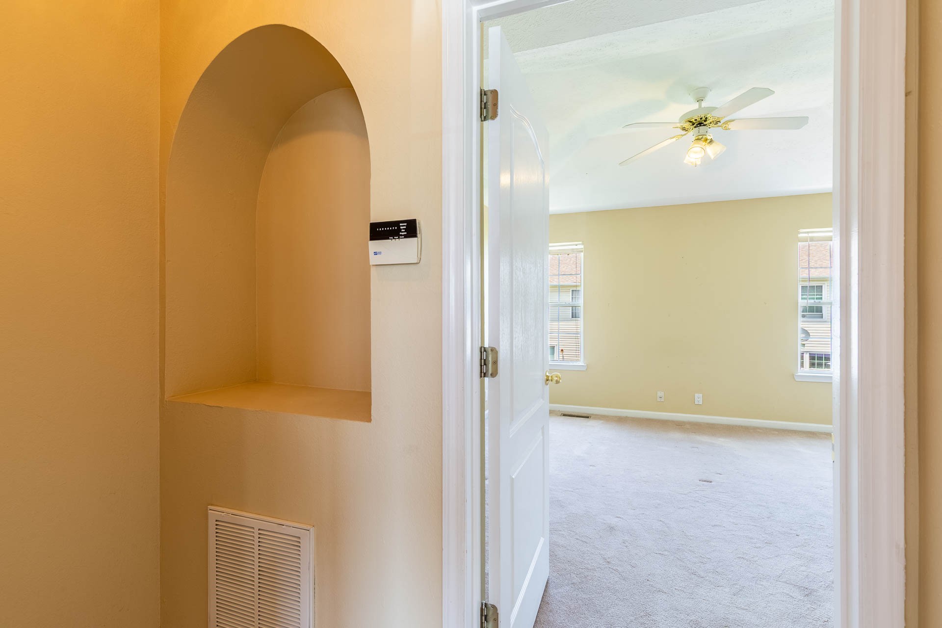 6066 Sagi Cir