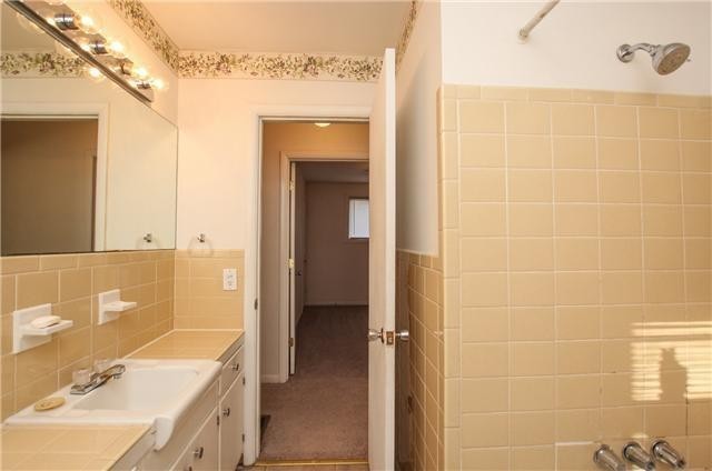 350 Ladybird Dr