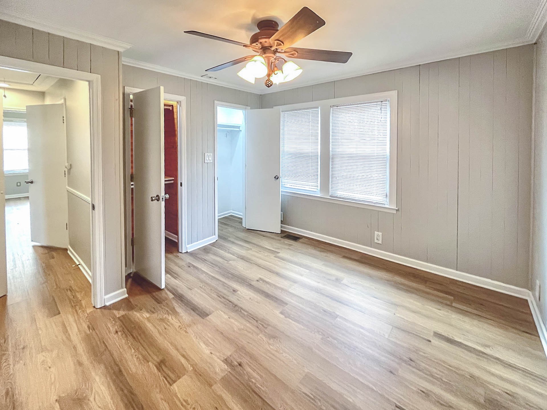 907 Idlewild Dr