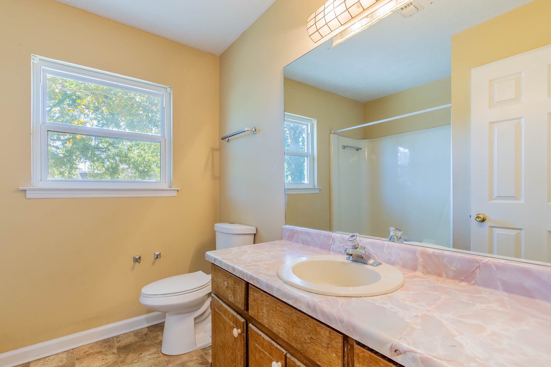 306 Lexington Dr