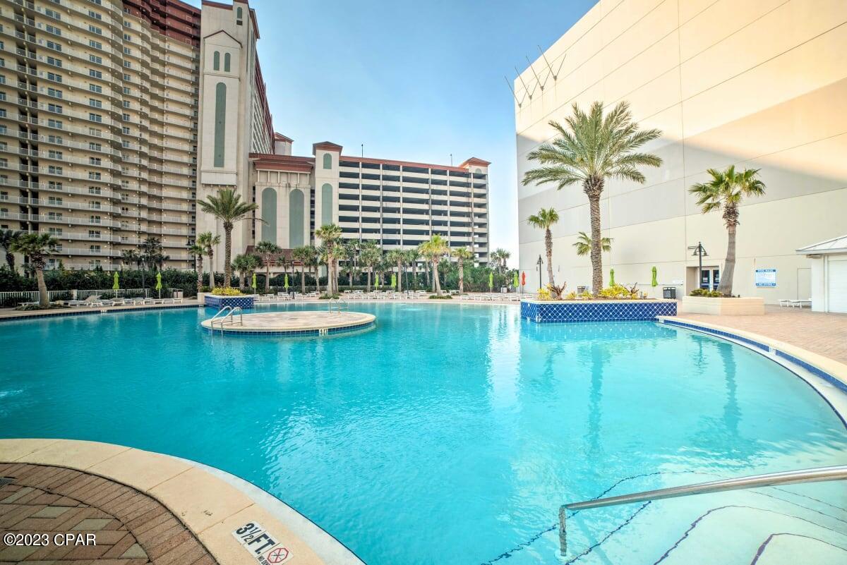 9860 S Thomas Drive Unit: 1713