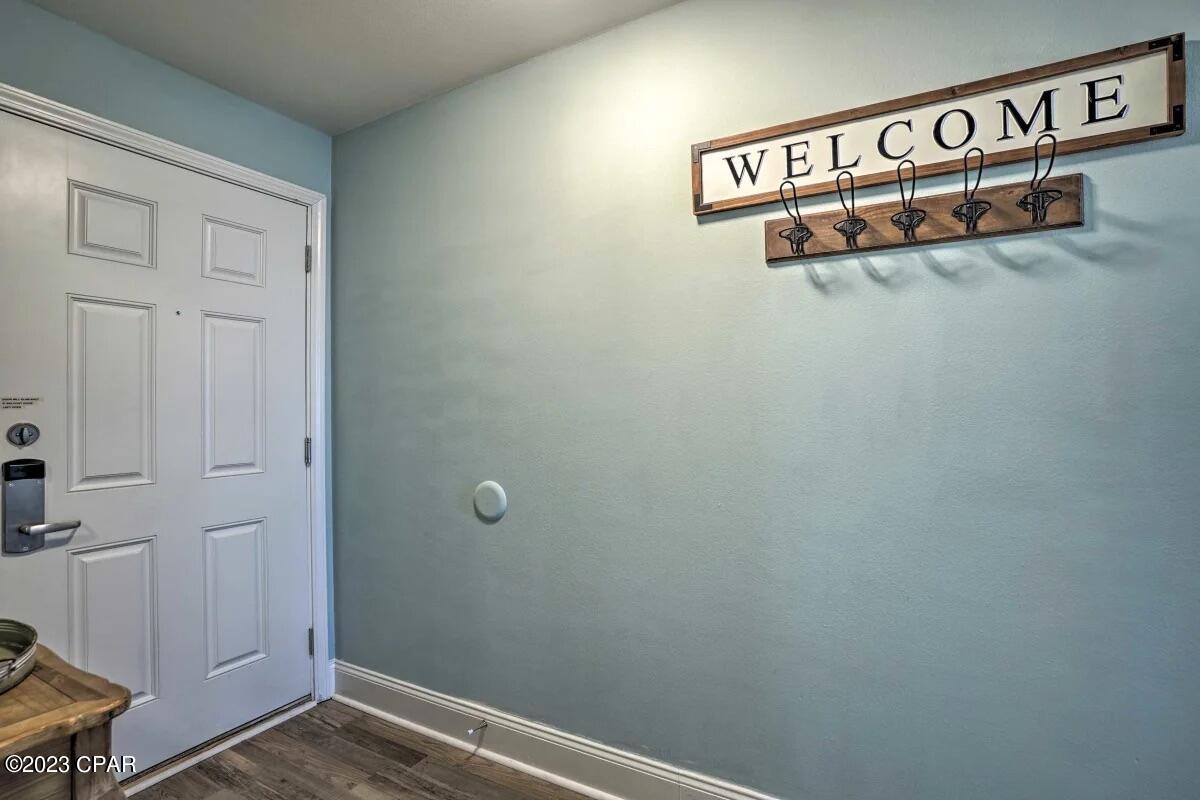 9860 S Thomas Drive Unit: 1713