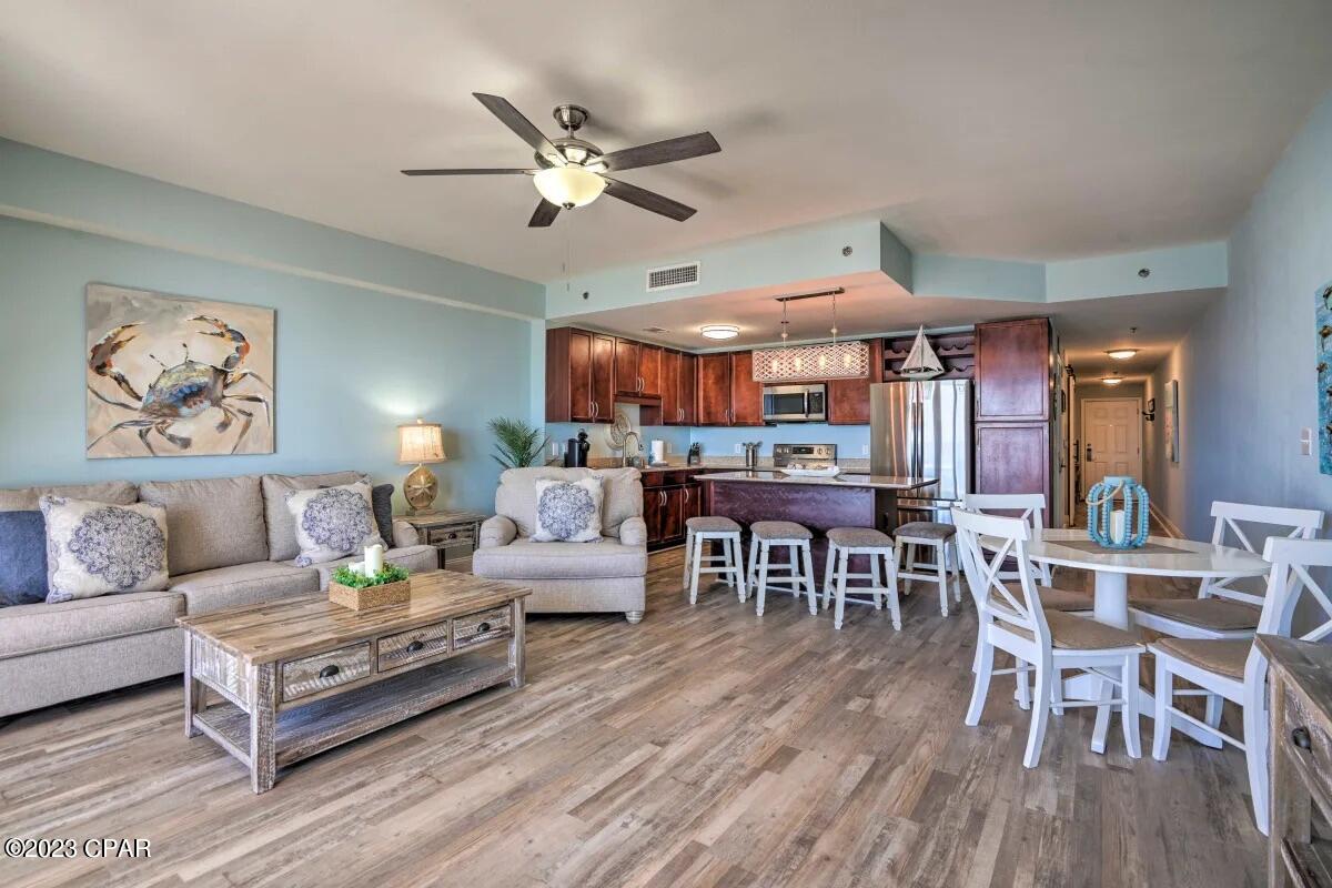 9860 S Thomas Drive Unit: 1713