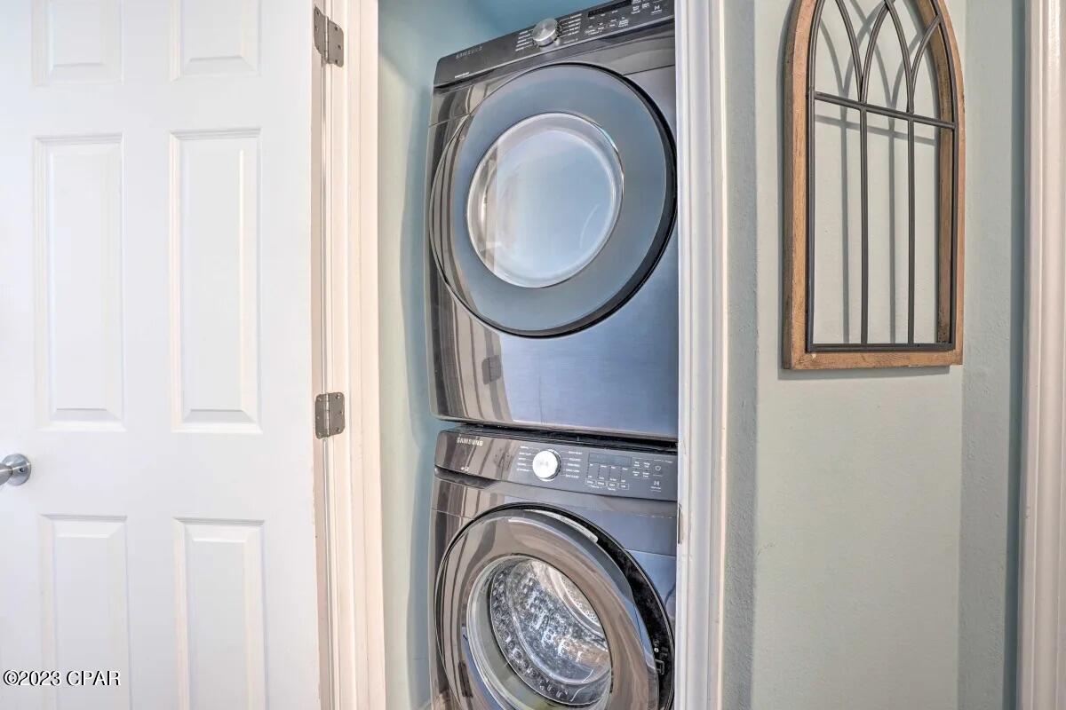 9860 S Thomas Drive Unit: 1713