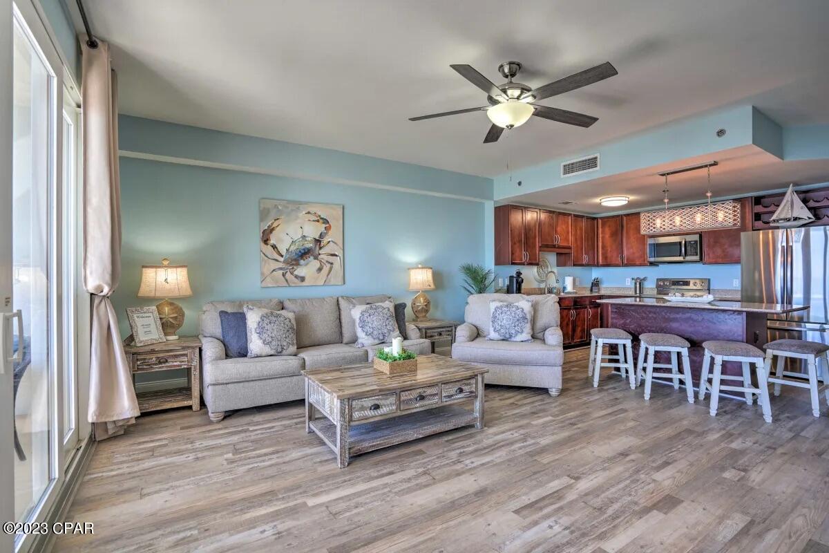 9860 S Thomas Drive Unit: 1713