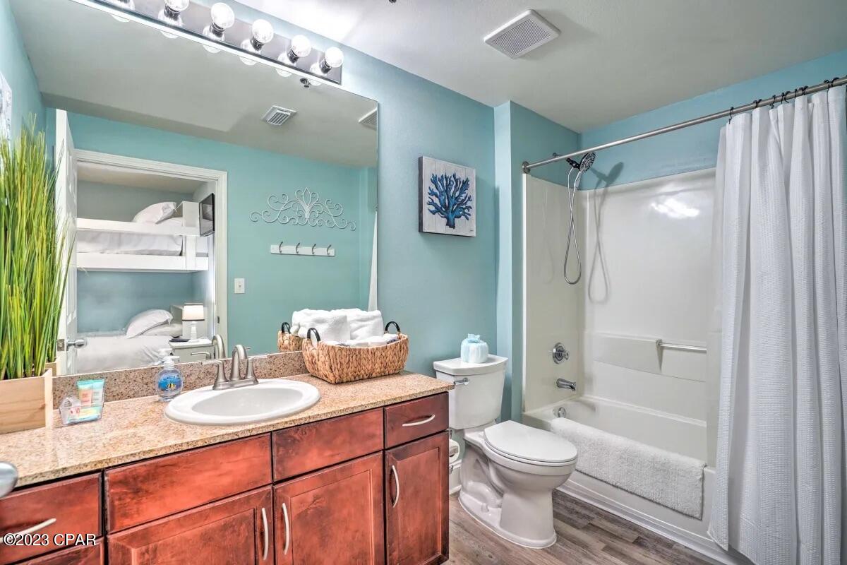 9860 S Thomas Drive Unit: 1713