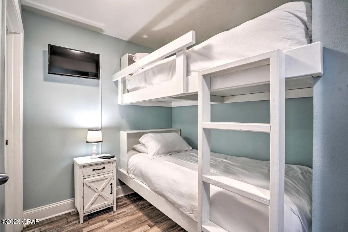 9860 S Thomas Drive Unit: 1713