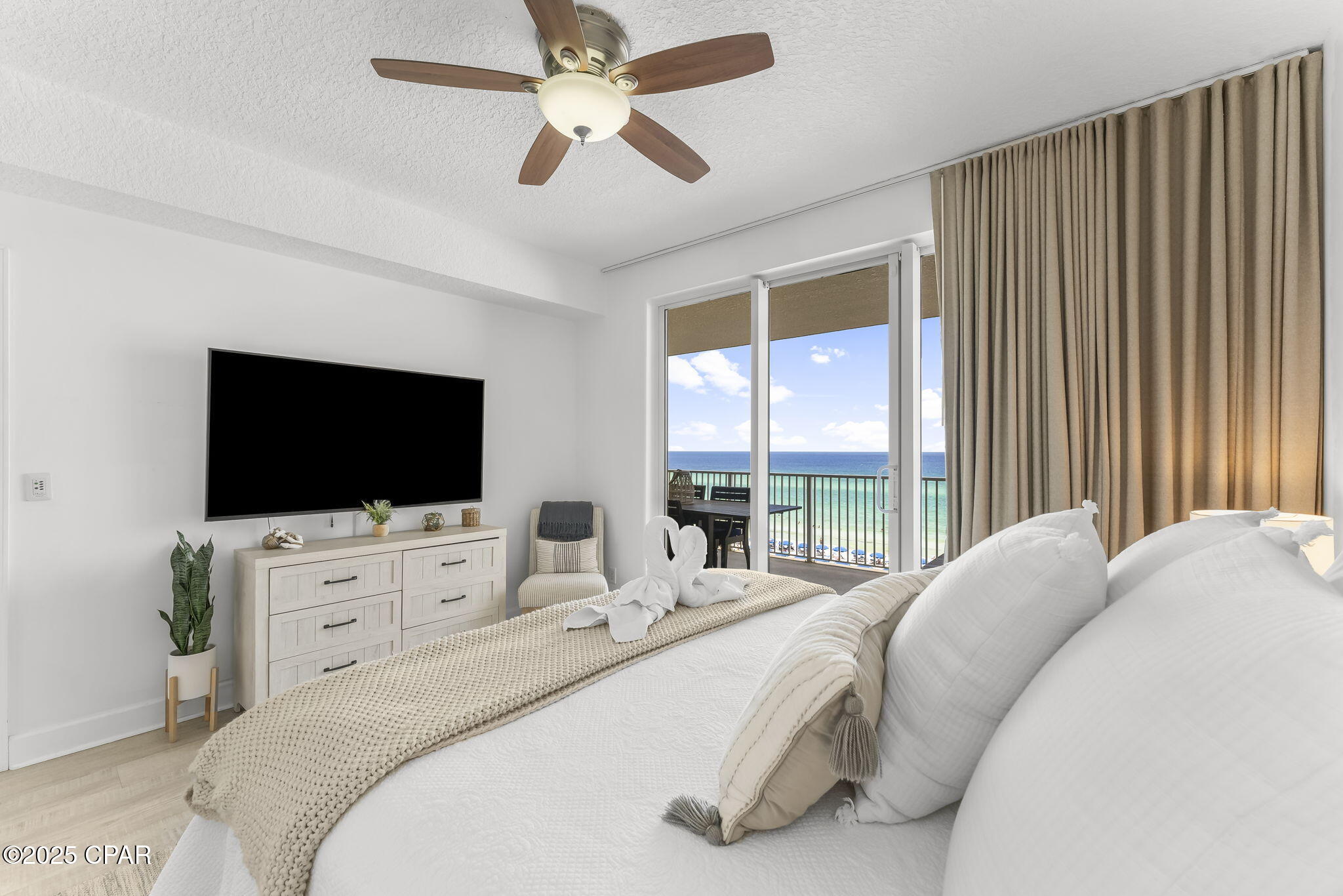 17643 Front Beach Road 503