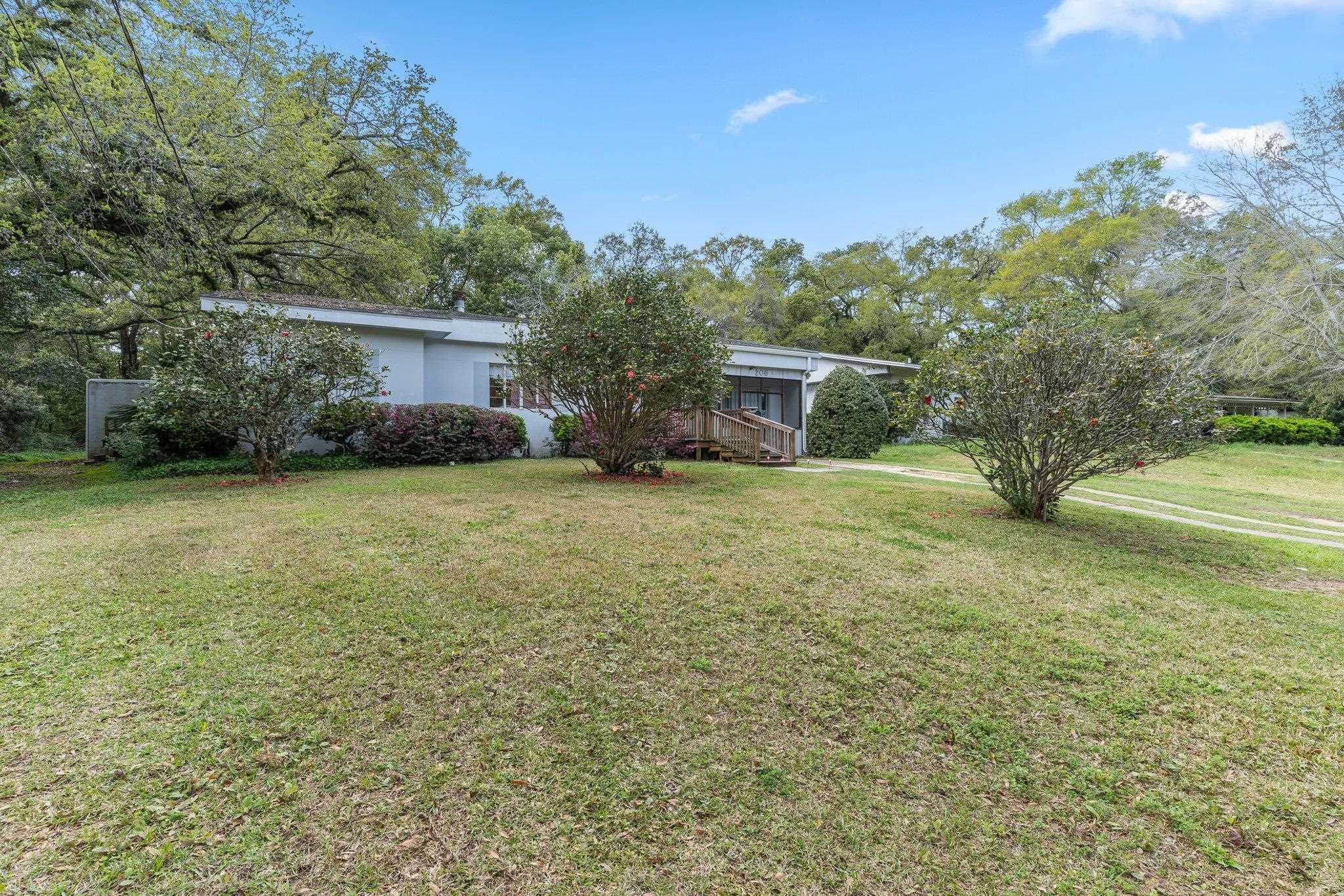 206 Westridge Drive