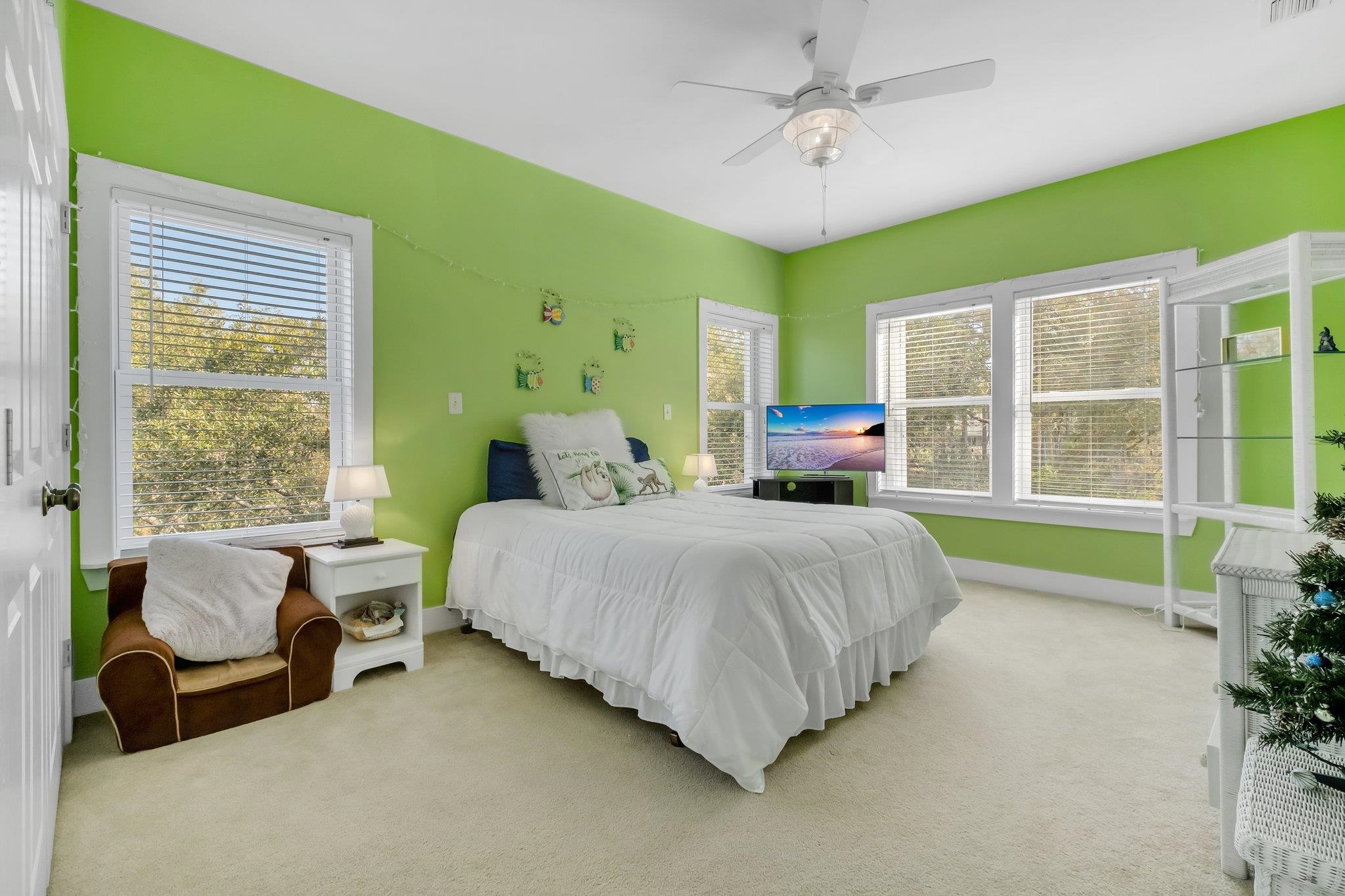 161 Harbor Circle
