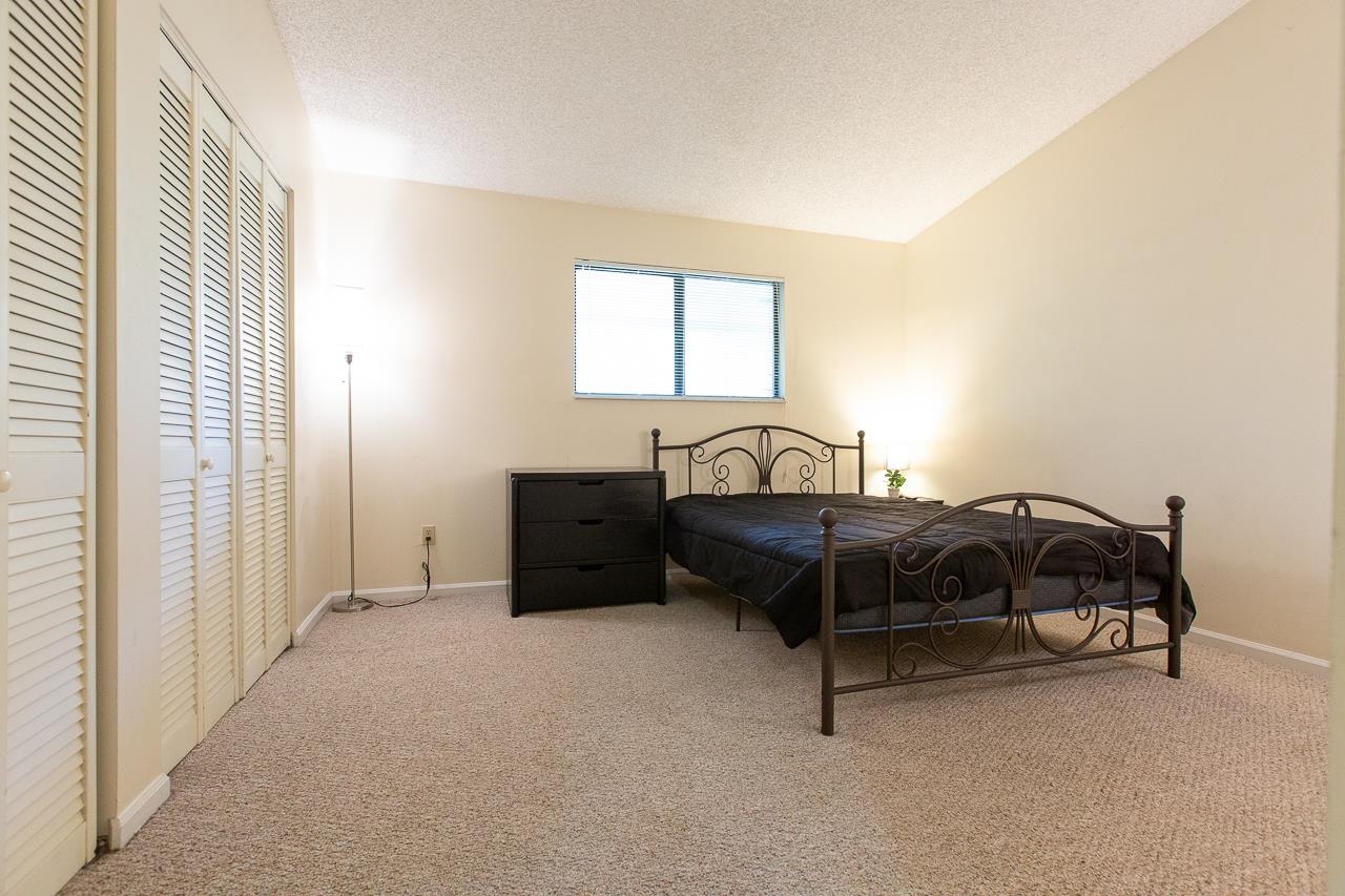 1571 Stone Road Unit: 5C