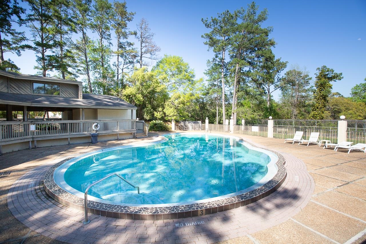 1571 Stone Road Unit: 5C