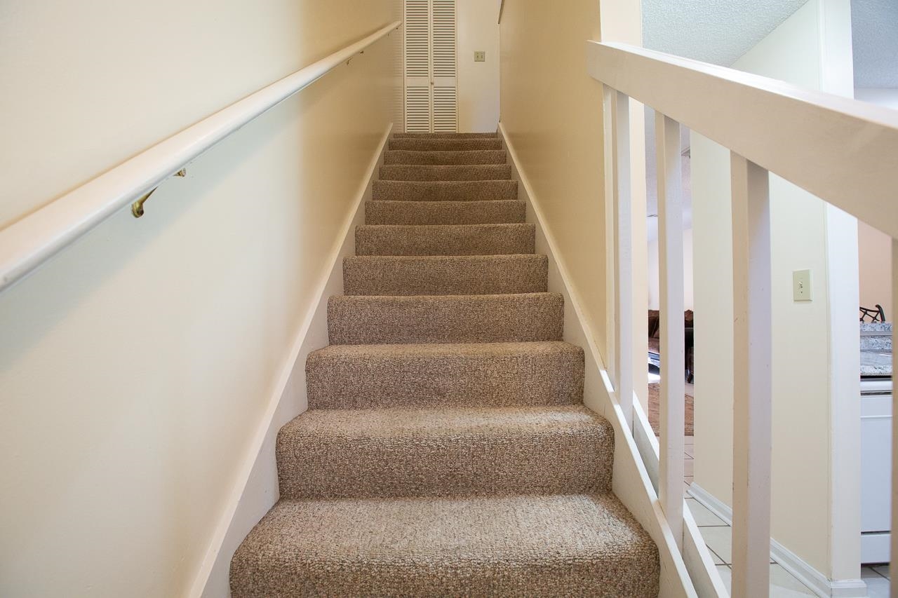 1571 Stone Road Unit: 5C