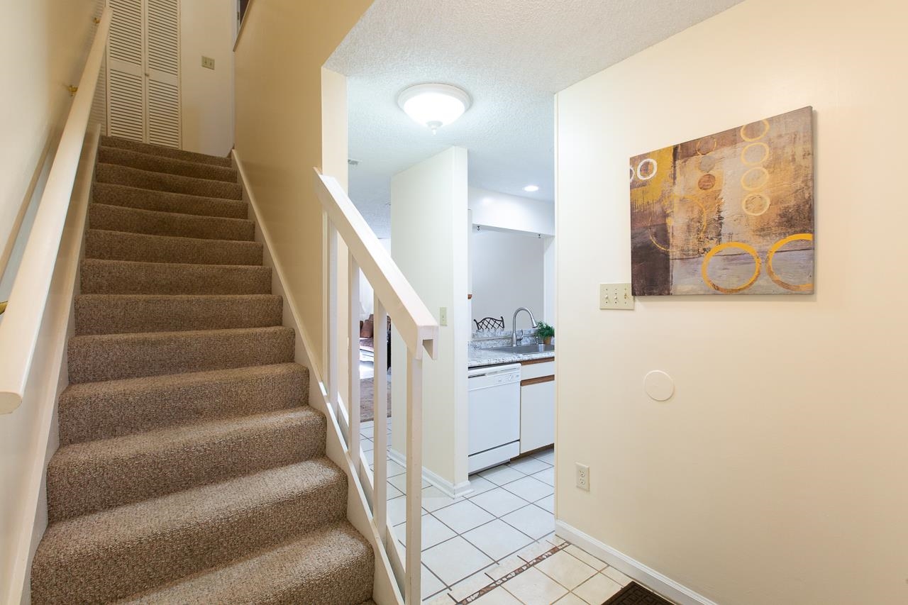 1571 Stone Road Unit: 5C