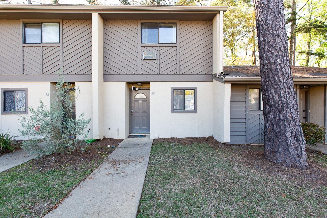 1571 Stone Road Unit: 5C