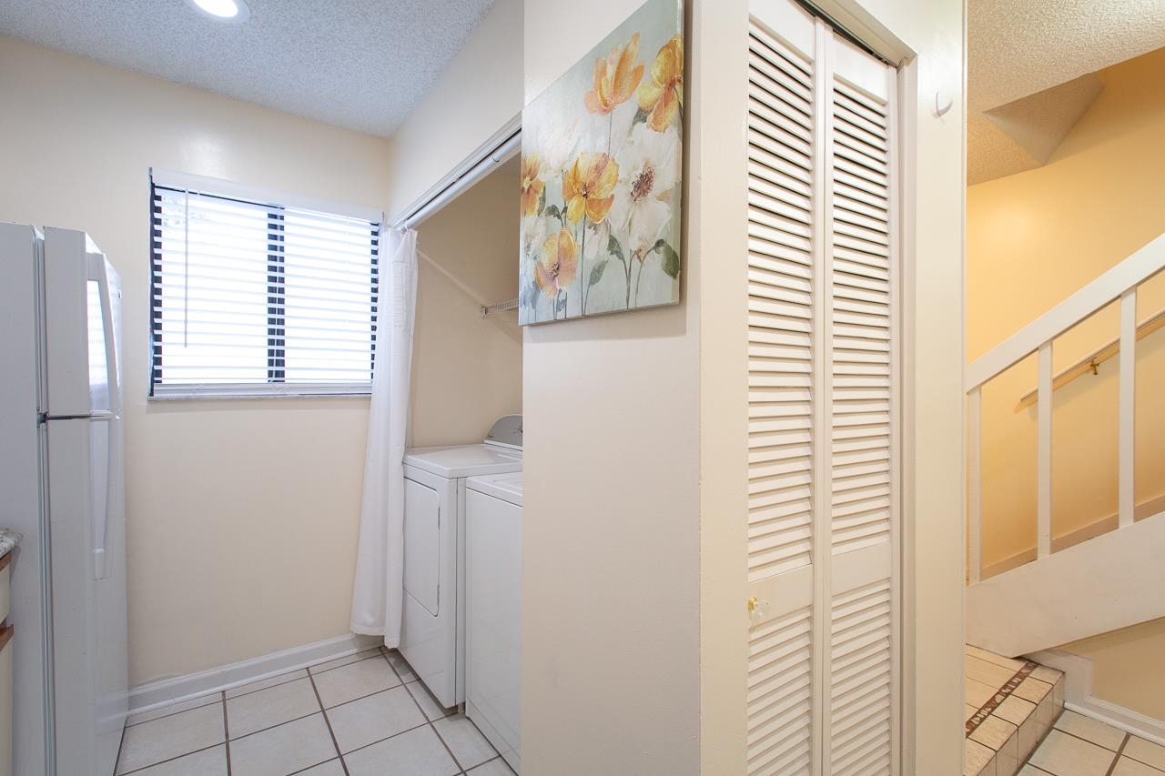 1571 Stone Road Unit: 5C