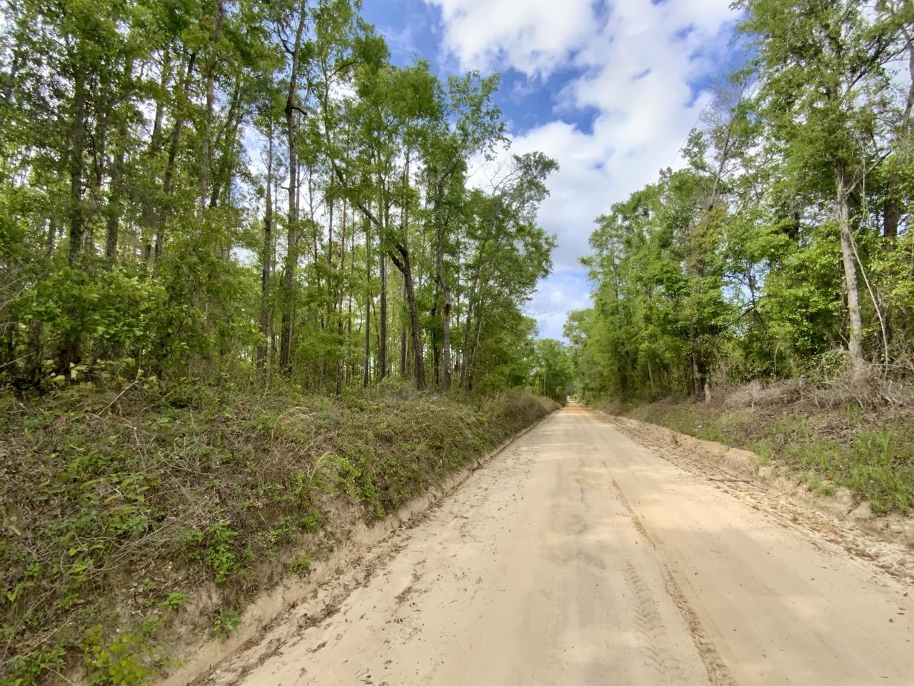 Vacant NE Raspberry Way