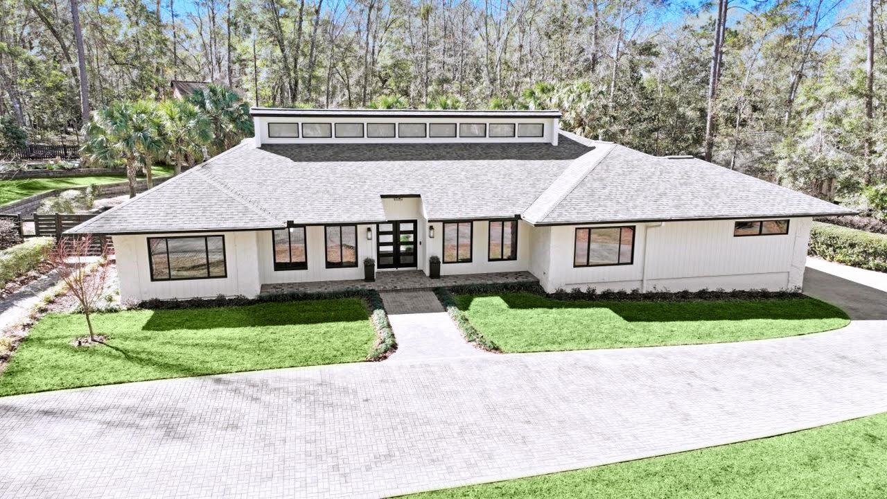 4005 Bobbin Brook Circle
