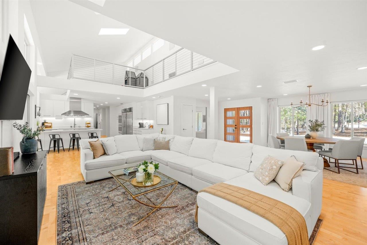 4005 Bobbin Brook Circle