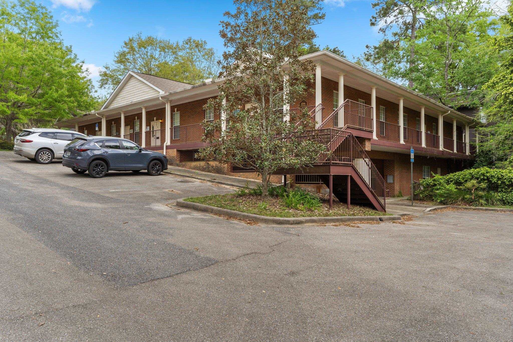 2104 Delta Way Unit: 6