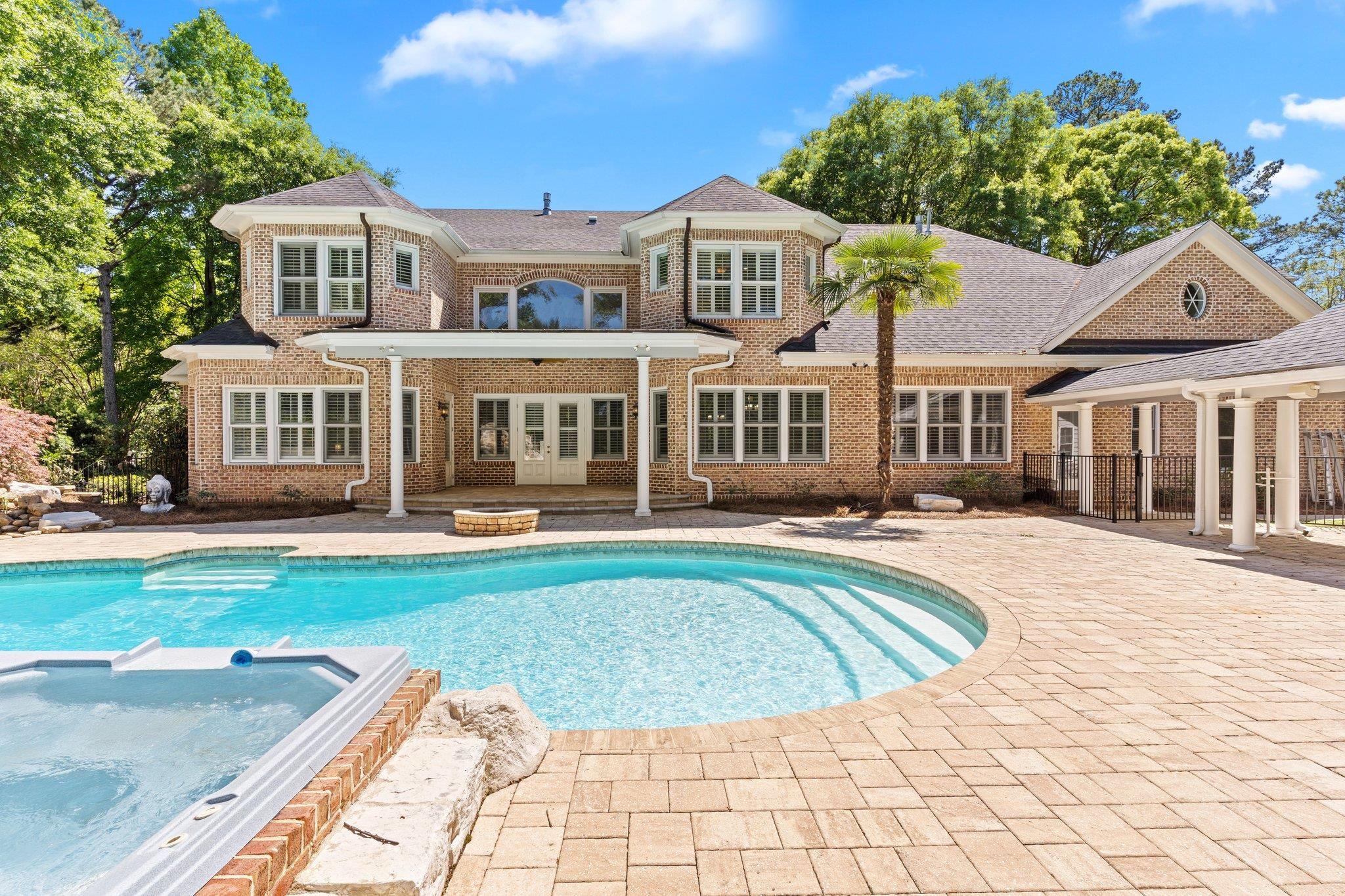 514 Frank Shaw Road