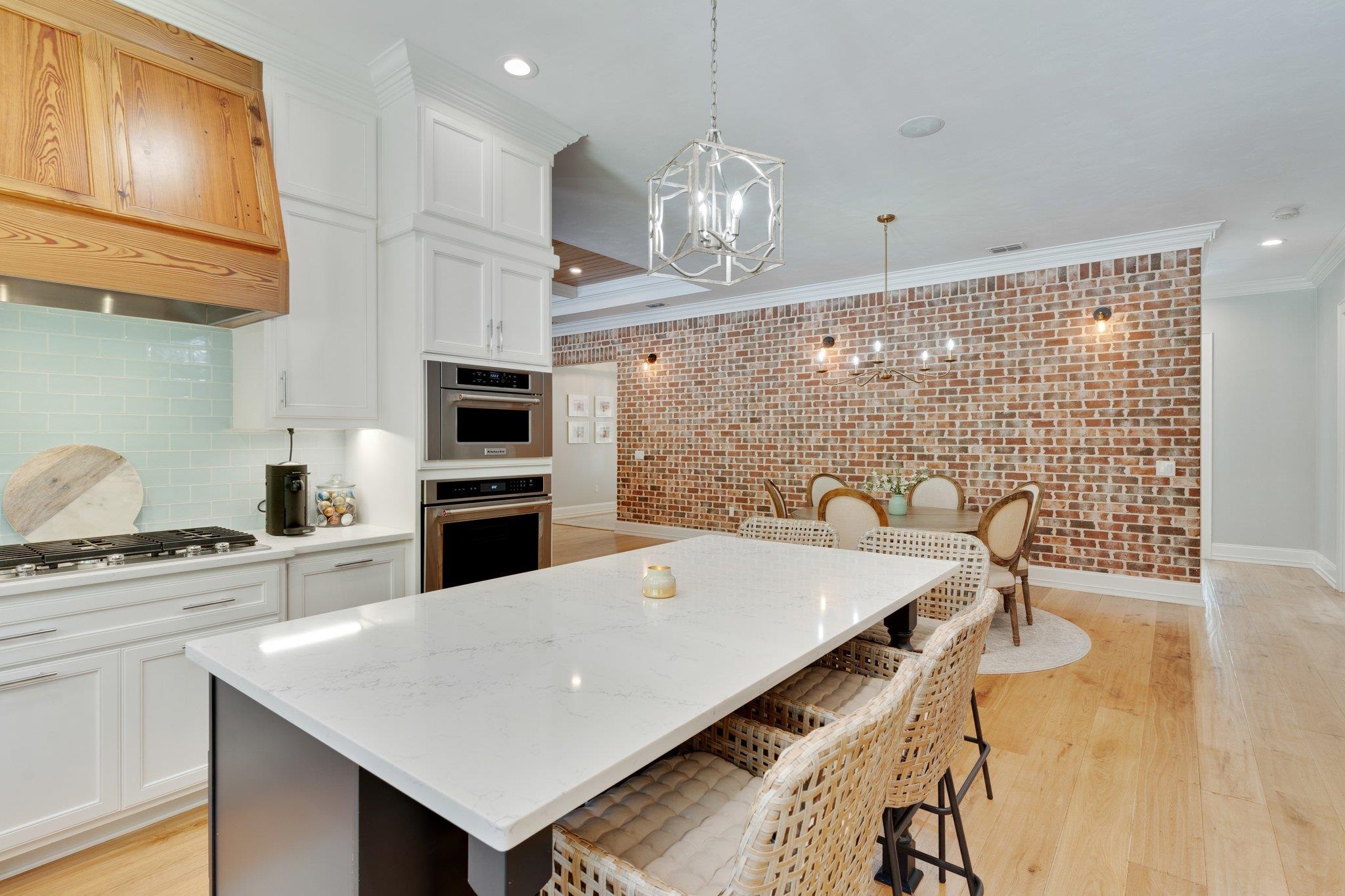 450 Audubon Drive
