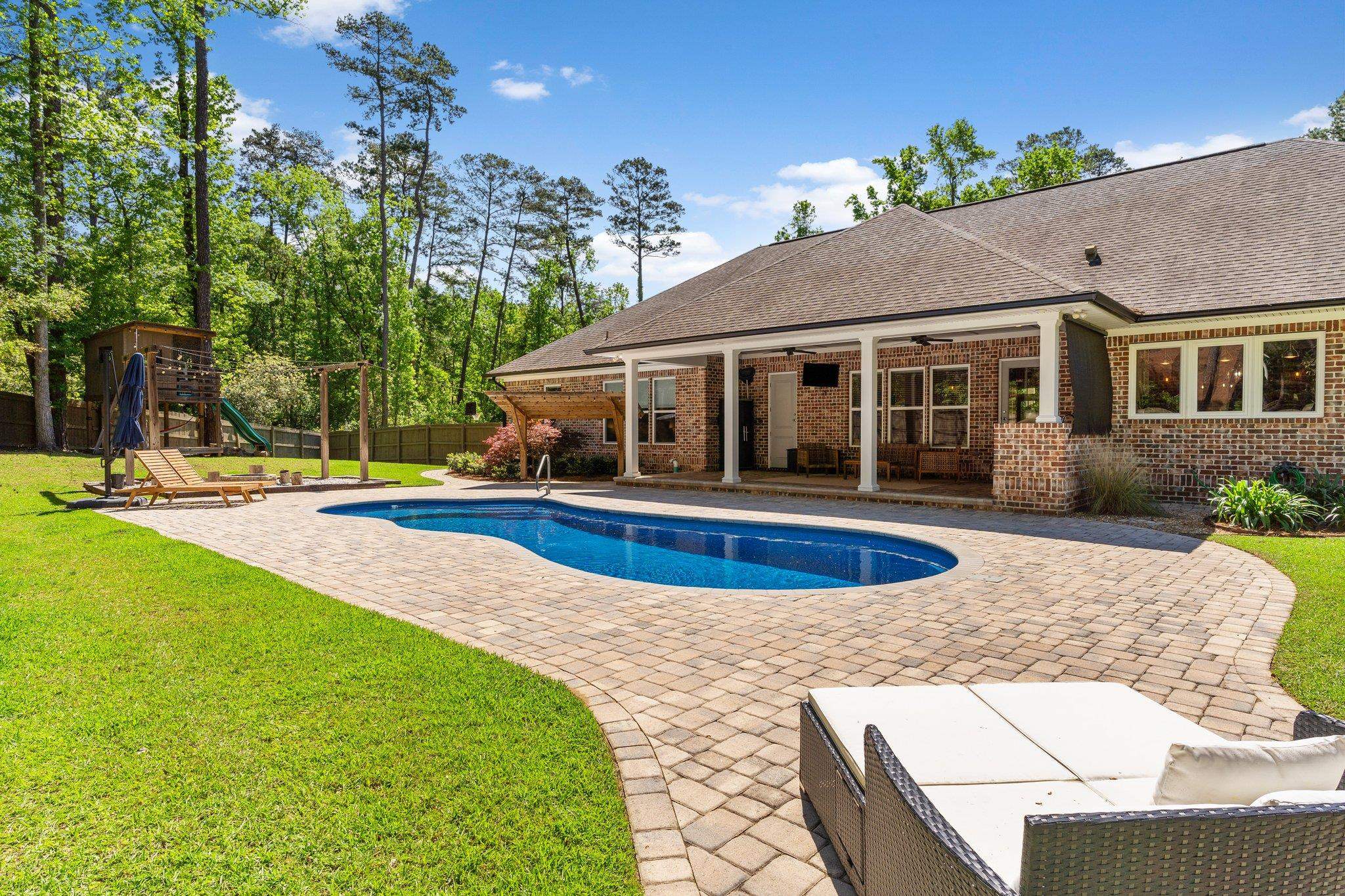 450 Audubon Drive