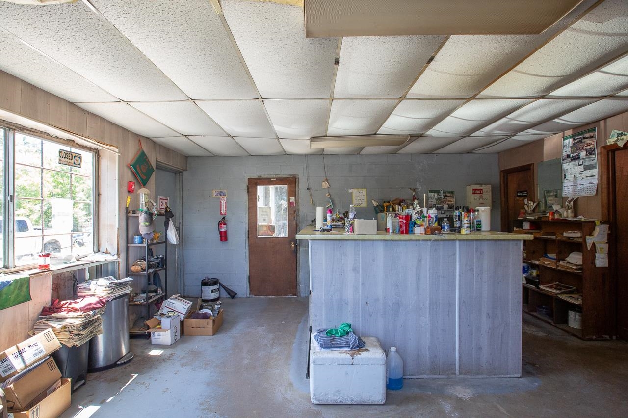 3734 Woodville Highway