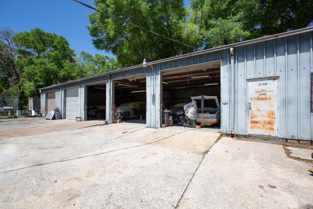 3734 Woodville Highway