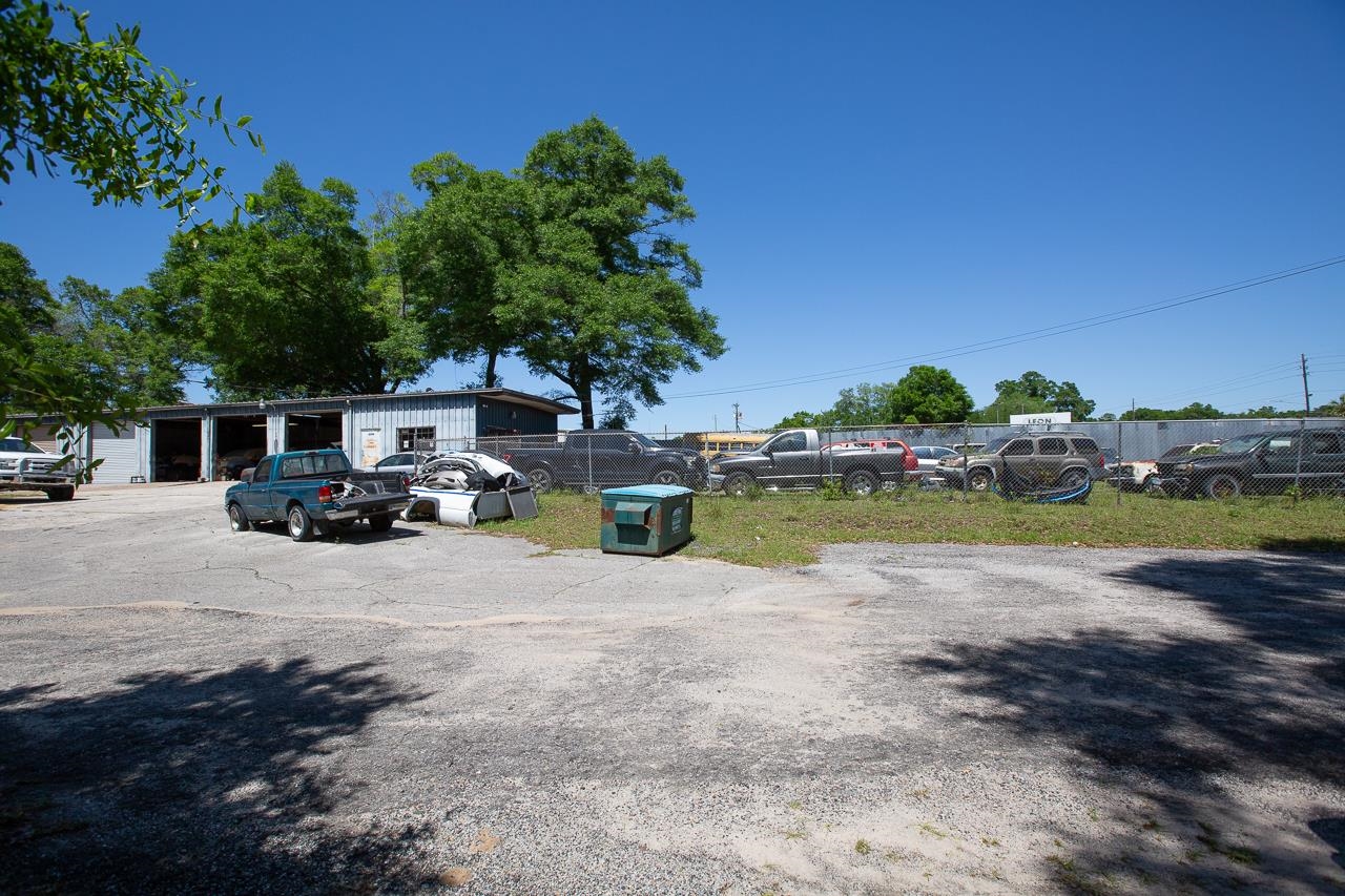 3734 Woodville Highway